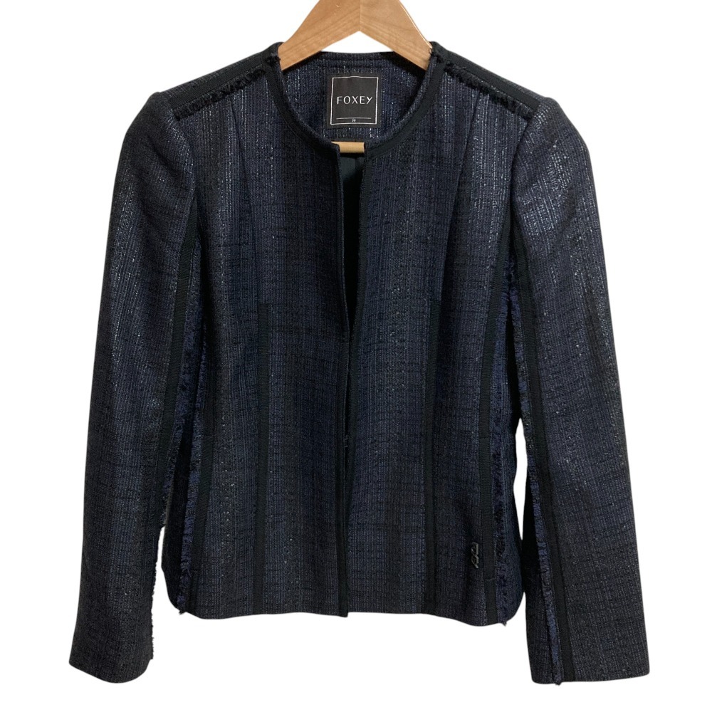 美品 FOXEY フォクシー ツイード ノーカラージャケット 27954 サイズ38 ネイビー拍卖