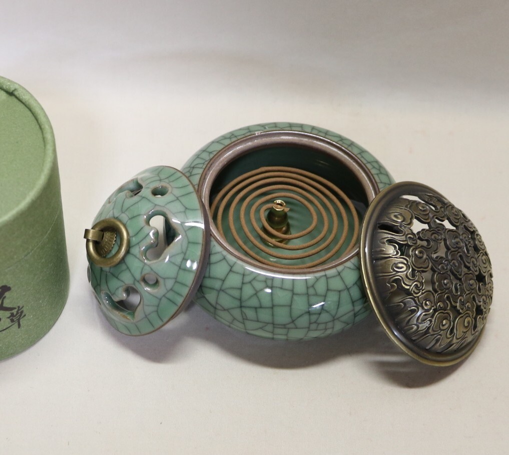 香炉 招財炉と二種類蓋と唐土香のセット    BC159拍卖