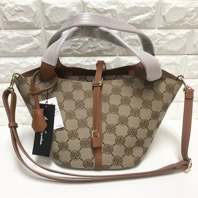 新品タグ付き★ANNE COQUINE アンコキーヌ 2wayバッグ モノグラムジャガードキューブバッグ 定価 22000円拍卖