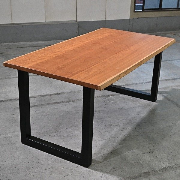 異素材 ダイニングテーブル チェリー無垢材 黒鉄脚 リビング 食卓 作業台 机 ナチュラル 会議室 オフィス_ウニコ カリモク コサイン拍卖