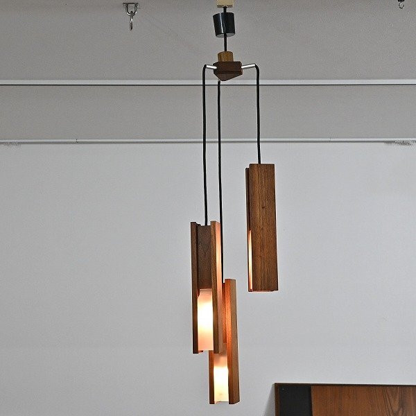 2are3 5万「Pharos Pendant Lamp」ペンダントランプ 3連 ウォールナット 無垢材 ガラス 丹羽望 ダイニング 照明 ツーアースリー ファロス拍卖