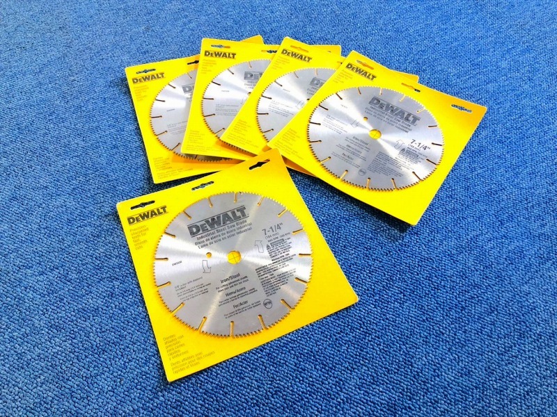 【米軍放出品】未使用品 スチール ソーブレード 丸ノコ刃 5枚 7-1/4インチ(184mm) DeWALT DW3330 電動工具 (60) BI22HK-W#25拍卖