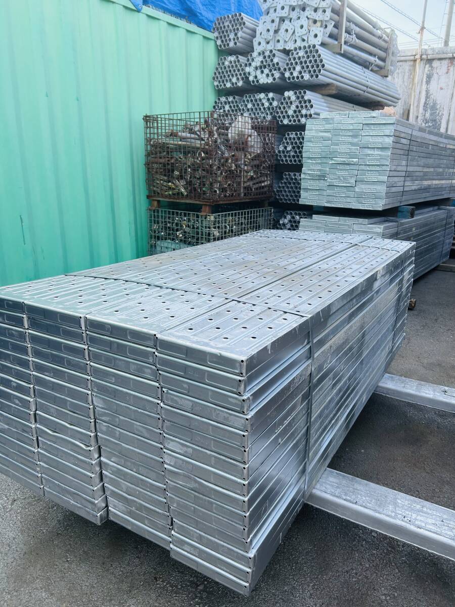 中古鋼製足場板 2.0M(美品) 土留め用■枠組■カチコミ足場■仮囲い■ヤード■工事■建設現場■在庫有■埼玉県所沢発■関東地方配達可能拍卖