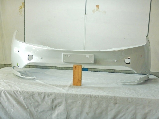 MXWH60 プリウス フロントバンパー 52119-47B70/B80 52119-4E908 ホワイトパール 089 ※9882拍卖