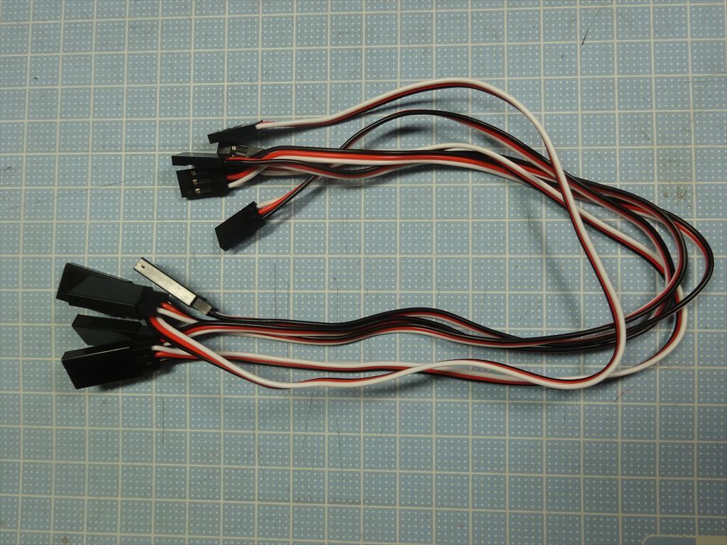 【5本セット】サーボ延長ケーブル/オス・メス 300mm 【送料140円~】032拍卖