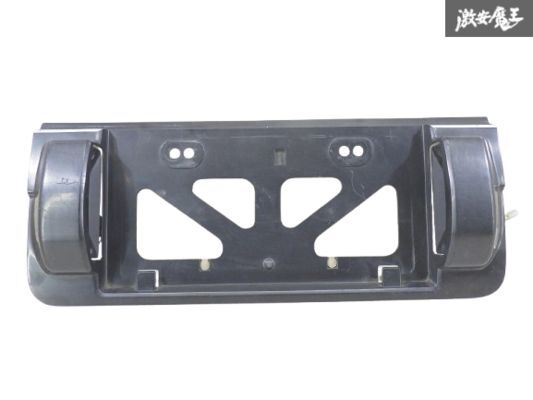 【ストア出品!】 トヨタ 純正 AE86 カローラ レビン 後期 2ドア ガーニッシュ ナンバー灯 黒系ソリッド 75834-12040 75834-12030 棚17-3拍卖