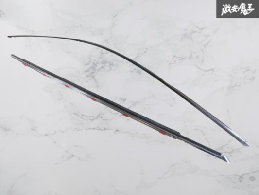 純正 USE20 20系 LEXUS レクサス IS-F フロント ドア ガラス メッキ モール 2点 右 右側 RH 水切りモール 即納 棚1-1-5-A拍卖