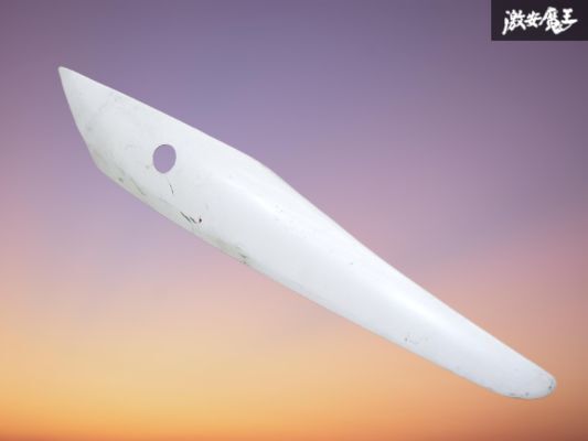 トヨタ TOYOTA 純正 SW20 MR2 MR-2 前期 1型 リアスポイラーの 右側 のみ 76087-17010 外装 部品 parts 塗り替えパール白系 棚2-4-5-B拍卖