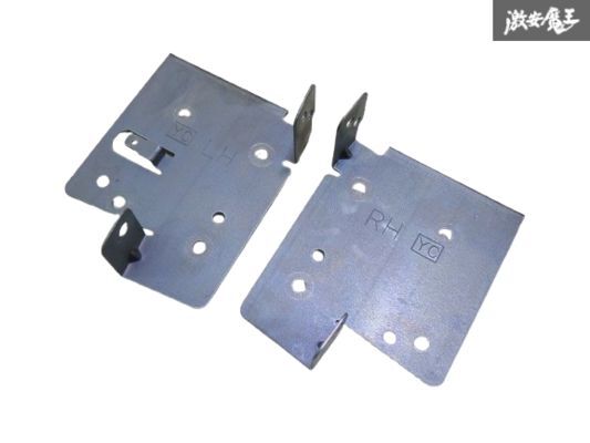 【ストア出品】 SUBARU スバル 純正 YAM エクシーガ ナビ オーディオ 取付 ステー 左右 セット 即納 在庫有 棚9-4-F拍卖