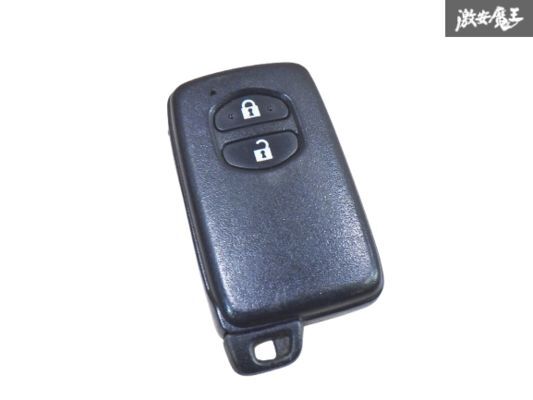 【保証付!!】トヨタ 純正 キーレス リモコンキー 2ボタン 001YUA1033 実働車外し 1個 在庫有 カギ 鍵 キー 即納★ 棚9-3-G拍卖