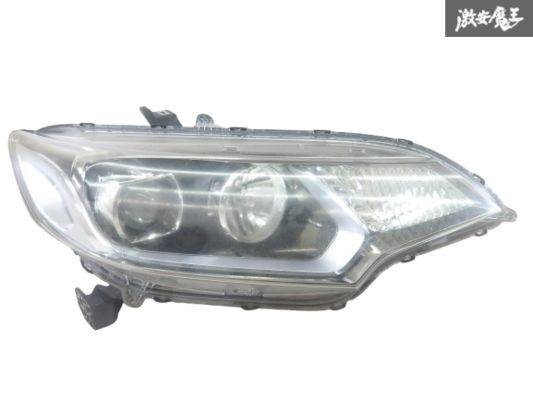 【点灯OK!!】ホンダ 純正 GK3 GK4 フィット HID ヘッドライト ヘッドランプ 右 右側 運転席側 刻印 5 STANLEY W1948 即納 棚I-6拍卖