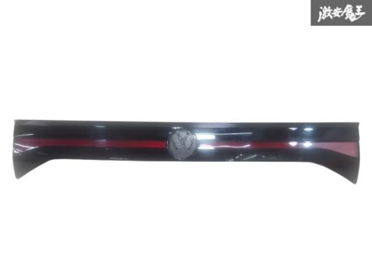 VW フォルクスワーゲン 純正 CIDKR T-CROSS リア フィニッシャー テール ガーニッシュ 2GM827577H 即納 棚14-3拍卖