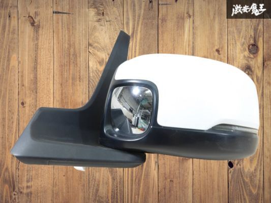【保証付】ホンダ 純正 JF5 N-BOX ドアミラー サイドミラー 左 左側 助手席側 7P 電動格納 ウインカー 白パール系 即納 棚13-2拍卖