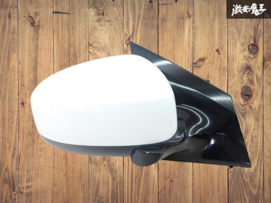 【保証付】日産 純正 TNZ51 ムラーノ ドアミラー サイドミラー 右 右側 運転席側 7P 電動格納 白パール系 ICHIKOH 8312 即納 棚13-2拍卖