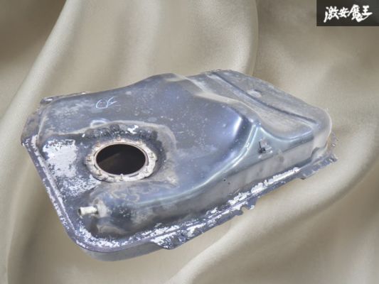 【ストア出品】スバル 純正 KK3 KK4 ヴィヴィオ RX-R 燃料タンク ガソリンタンク ネンタン 即納 棚2F-K-6拍卖