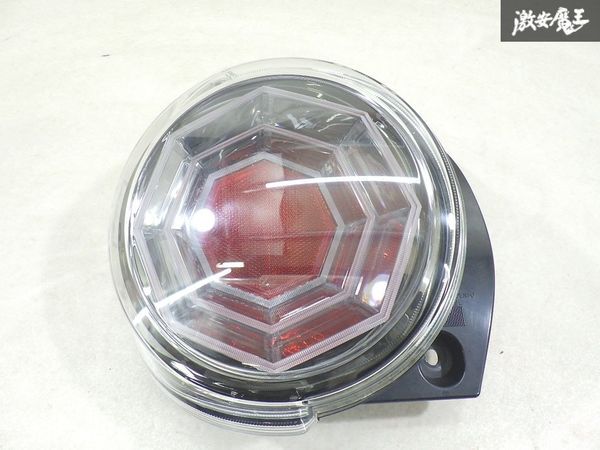 【LED点灯OK!!】 トヨタ 純正 LA250A ピクシス ジョイ テール テールライト テールランプ 片側のみ TOKAIDENSO 20519 即納 棚12-3拍卖