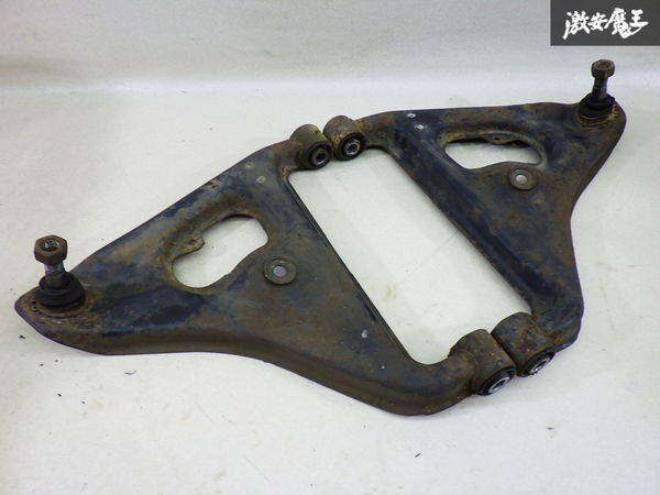 【ストア出品】 NISSAN 日産 純正 BNR32 スカイライン GT-R GTR リア ロアアーム 左右 セット 即納 在庫有 棚H-7拍卖