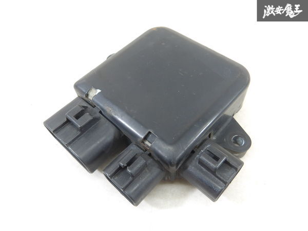 三菱 純正 CT9A ランサーエボリューション ランエボ ラジエータ ファンコントロール 冷却ファン クーリングファン ユニット ECU 棚9-1-L拍卖