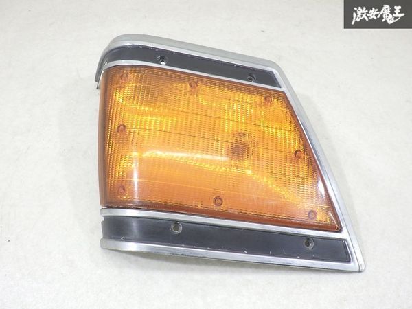 【ストア出品!】 日産 純正 430 セドリック ウインカー コーナーランプ コーナーレンズ 片側のみ IKI 5078 即納 棚13-4拍卖