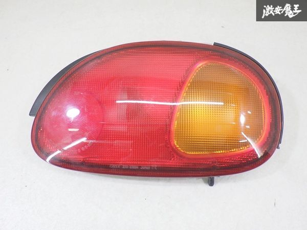 【ストア出品!】 スズキ 純正 EA11R カプチーノ テールライト テールランプ 片側のみ KOITO 220-32004 即納 棚12-4拍卖