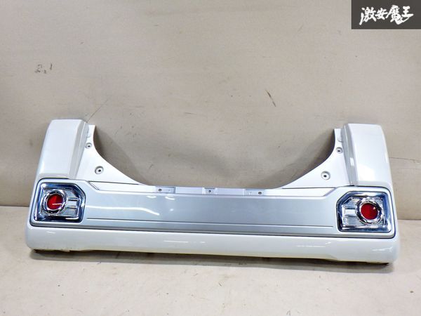 【ストア出品】ダイハツ 純正 2015年 LA710A LA710S ウェイク リアバンパー カラー:W24 52159-B2770 即納 棚2F-G-4拍卖