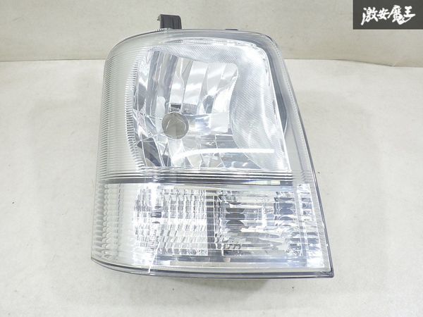【レンズ割れ無し!!】 スズキ 純正 DA64V エブリィ バン ハロゲン ヘッドライト ヘッドランプ 片側のみ LE04H6129 即納 棚J-8拍卖
