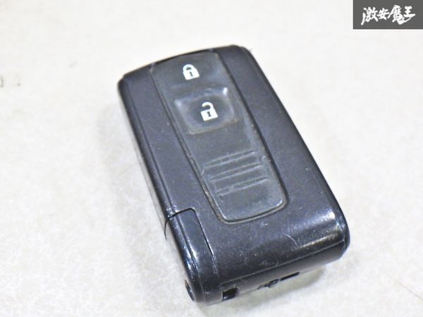 【保証付!!】 ダイハツ 純正 LA100S LA110S ムーヴ キーレス リモコンキー 2ボタン 実働車外し 刻印B 即納 棚1-4-5-C拍卖