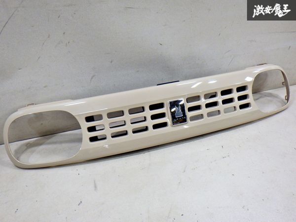 【破損無し】スズキ 純正 HE22S アルト ラパン フロントグリル ラジエーターグリル クリーム系 71721-85K0 即納 棚2F-L-3拍卖