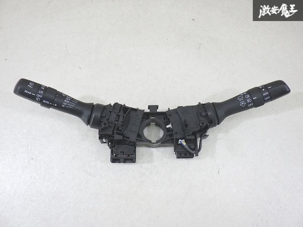 【実働外し!!】 スバル 純正 GPE XV ハイブリッド コンビネーション スイッチ ワイパー ディマー ライト スイッチ レバー 17G941 棚2-3-6-C拍卖