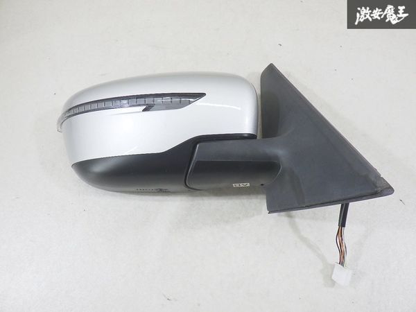 【保証付】 日産 純正 C27 セレナ 2017年 ドアミラー ウインカー 片側のみ 電格 MURAKAMI G835 9ピン K23 ブリリアントシルバーM 棚13-3拍卖