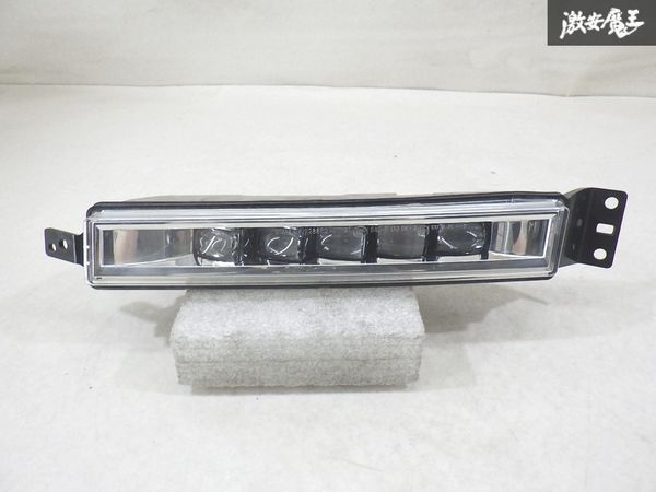 【LED点灯OK!! ストア出品!】 ホンダ 純正 RU3 ヴェゼル フォグライト フォグランプ フォグ デイライト 片側のみ STANLEY W2885G 棚13-4拍卖