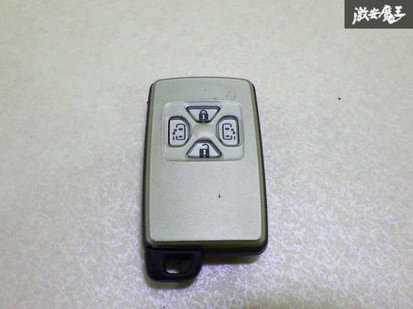 【程度良好】 トヨタ TOYOTA 純正 キーレス スマートキー 4ボタン 実働車外し 鍵 キー リモコンキー 電動スライドドア 即納 棚1-4-5-E拍卖