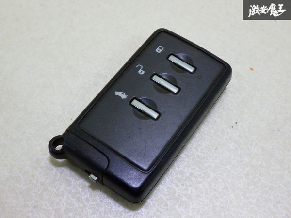 【程度良好】 SUBARU スバル 実働車外し 純正 キーレス スマートキー 3ボタン 鍵 キー リモコンキー トランクスイッチ付 即納 在庫有 棚拍卖