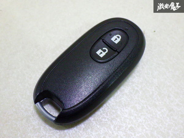 【ストア出品!】 SUZUKI スズキ 純正 HE21S ラパン キーレス スマートキー キーレス 2ボタン 実働車外し 鍵 カギ キー 即納 棚1-4-5-E拍卖