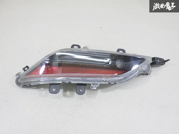 トヨタ 純正 MXUA80 80 ハリアー LED ターンランプ シグナルランプ バックランプ ウィンカー ユニット 片側のみ STANLEY 48-240 棚8-2拍卖