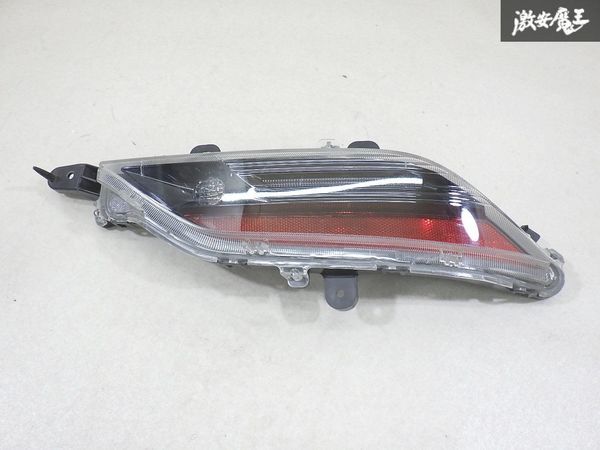 トヨタ 純正 MXUA80 80 ハリアー LED ターンランプ シグナルランプ バックランプ ウィンカー ユニット 片側のみ STANLEY 48-240 棚8-1拍卖