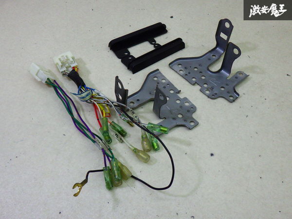 【ストア出品】 TOYOTA トヨタ 純正 H21年 ZRE152 オーリス オーディオ ステー ハーネス パネル セット 即納 在庫有 棚6-1-A拍卖