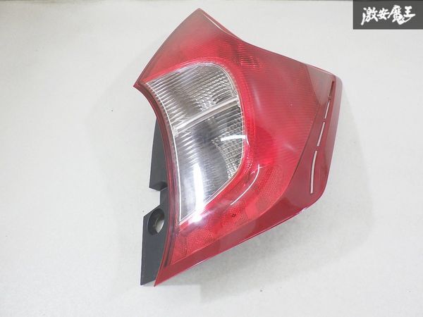 【割れ無し!! ストア出品】日産 純正 E12 ノート 前期 LED テールライト テールランプ 片側のみ ICHIKOH D117 即納 棚12-5拍卖