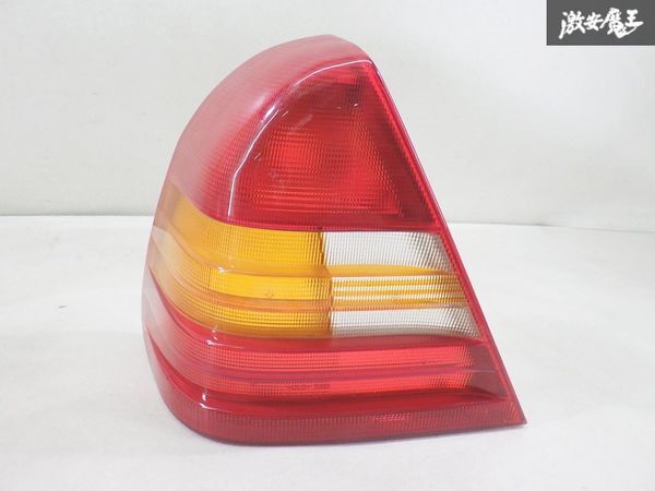 メルセデスベンツ 純正 W202 Cクラス クラシック / エスプリグレード 用? テールランプ テールライト レンズのみ 片側のみ 即納 棚8-1拍卖