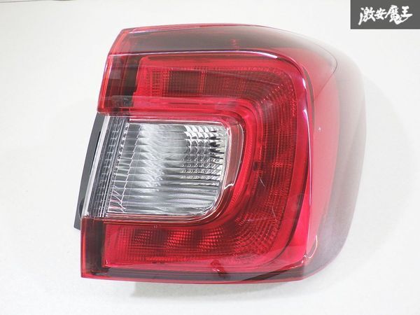 【点灯OK!】スバル 純正 VMG VM4 レヴォーグ テールライト テールランプ レンズ 片側のみ ICHIKOH D125 即納 棚8-5拍卖