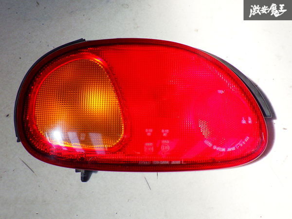 【ストア出品】 SUZUKI スズキ 純正 EA11R カプチーノ 左 左側 助手席側 テールライト ランプ レンズ 片側 KOITO 220-32004 即納拍卖