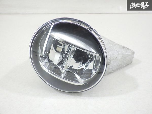 【LED点灯OK】 トヨタ 純正 LED フォグランプ フォグライト KOITO 48-150 ハリアー アルファード ノア ヴォクシー等 棚13-4-D拍卖