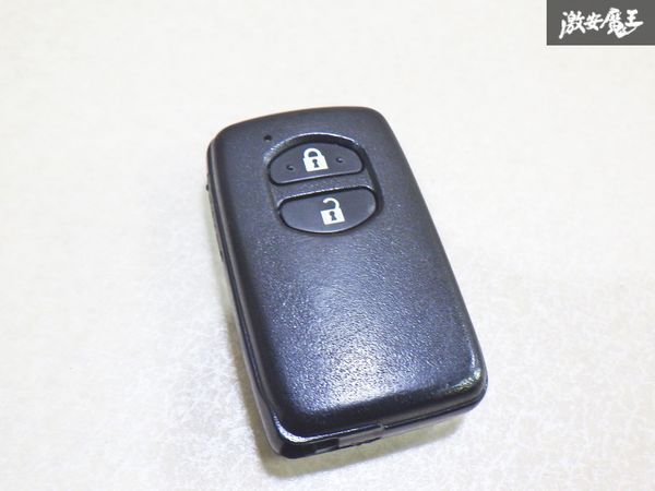 【保証付!!】トヨタ 純正 キーレス リモコンキー 2ボタン 実働車外し 在庫有 001YUA1033 カギ 鍵 キー 即納 棚拍卖