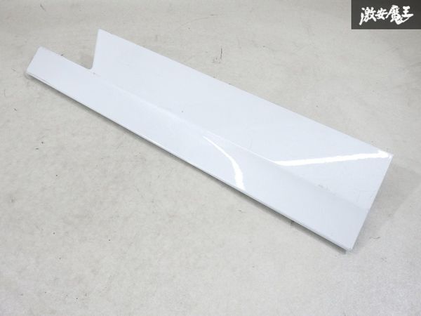 【ストア出品】 ダイハツ 純正 LA650S タント スライドレールカバー 片側のみ 60835-B2030 ホワイトパール系 棚2-4-5-B拍卖