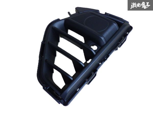 【新車外し品】 NISSAN 日産 純正 E26 NV350 キャラバン 後期 フロント フォグカバー パネル 左 左側 助手席側 センサー穴 有 62257-5YJ0B拍卖