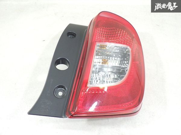 【ストア出品! キズ少なめ】 日産 純正 K13 NK13 マーチ テール テールランプ テールライト 片側のみ KOITO 220-17944 棚J-11拍卖