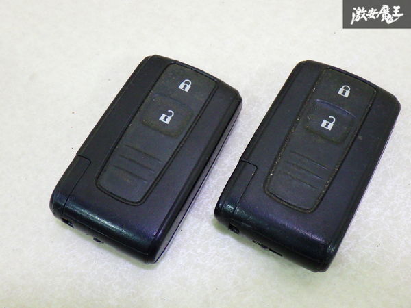 【保証付!!】DAIHATSU ダイハツ 純正 スマートキー キーレス リモコンキー 2ボタン 実働車外し 在庫有 カギ 鍵 キー 即納 棚拍卖