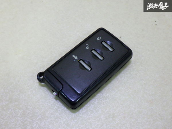 【実動外し!!】 SUBARU スバル 純正 スマートキー キーレス リモコンキー 3ボタン 実働車外し カギ 鍵 キー 即納 棚A-6-2拍卖