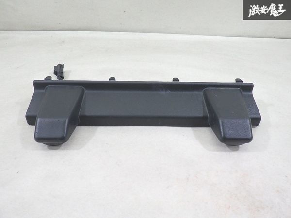 クライスラー ジープ 純正 JK ラングラー ナンバー灯 ライセンスランプ フレーム 黒素地 68318608AB 即納 棚2-4-2拍卖