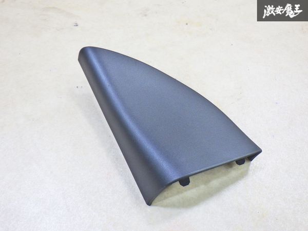 【割れ無し】トヨタ 純正 NGJ10 IQ ガーニッシュ フロントドアロワーフレーム ブラケット 内装品 片側のみ 67492-74010 即納 棚拍卖